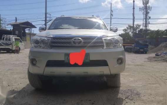 2009 Toyota Fortuner G for sale -2