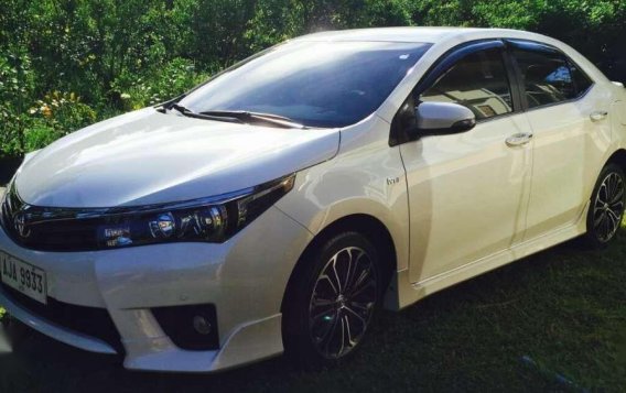 Toyota Corolla Altis 2.0 2015 for sale