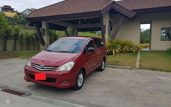 Toyota Innova E 2011 for sale