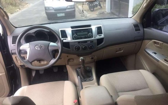 TOYOTA HILUX G 2012 FOR SALE-3