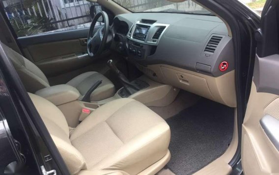 TOYOTA HILUX G 2012 FOR SALE-6