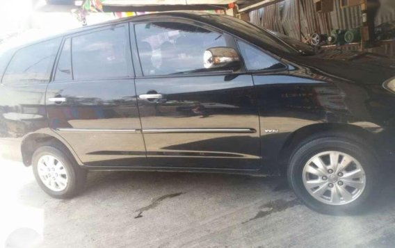 Toyota Innova 2011 for sale-1