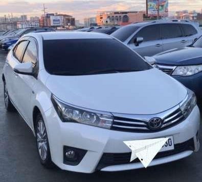 2014 Toyota Corolla Altis for sale-3