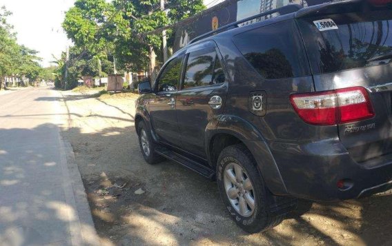 Toyota Fortuner 2010 For sale-2