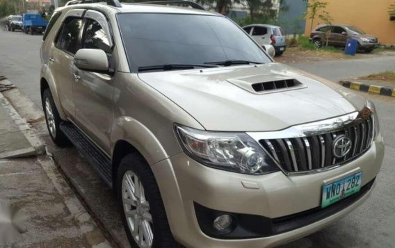 2013 Toyota Fortuner for sale-1