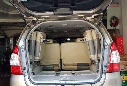 Toyota Innova G 2012 for sale-1