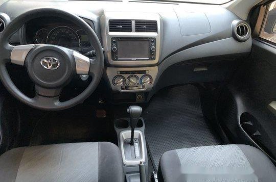 Toyota Wigo 2014 G A/T for sale-9