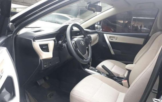 2016 Toyota Corolla Altis for sale-5