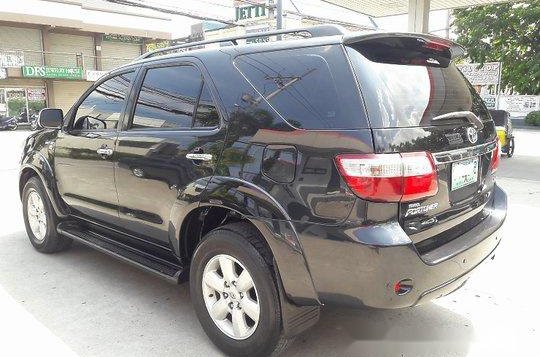 Toyota Fortuner 2011 for sale-5