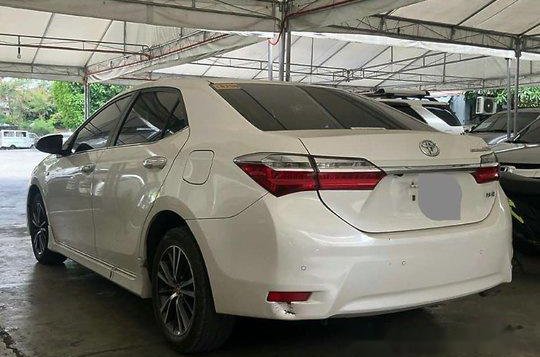 Toyota Corolla Altis 2017 for sale-4