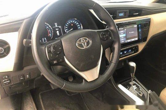 Toyota Corolla Altis 2017 for sale-10