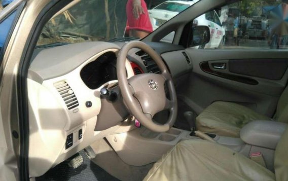 Toyota Innova 2005 for sale-5