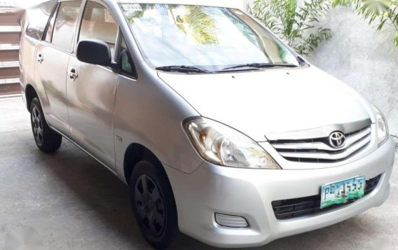 Toyota Innova J 2012 for sale