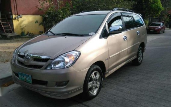 Toyota Innova 2005 for sale-1