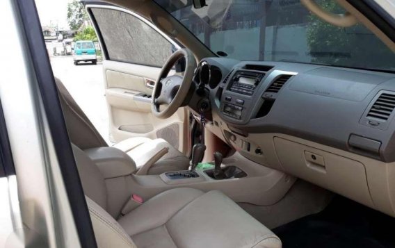 Like New Toyota Fortuner for sale-6