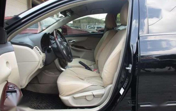 2013 Toyota Corolla Altis for sale-4