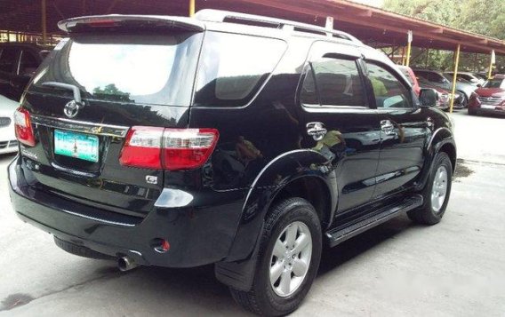 Toyota Fortuner 2011 for sale-2