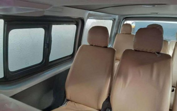Like New Toyota Hiace Commuter for sale-11