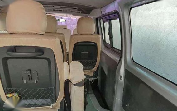 Like New Toyota Hiace Commuter for sale-2