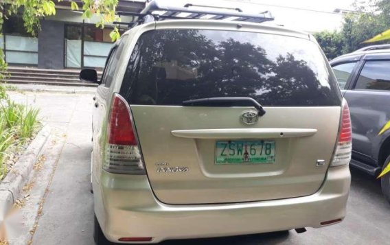 Toyota Innova E 2008 for sale-2