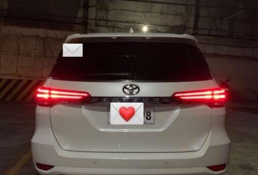 2017 Toyota Fortuner V for sale-4