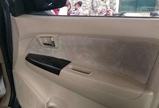 Toyota Fortuner V 2006 for sale-1