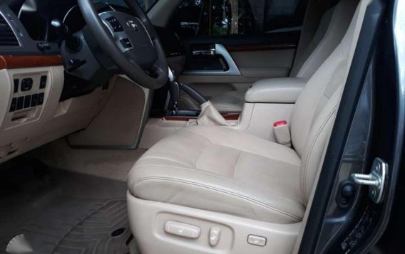 2015 Toyota Land Cruiser for sale-2