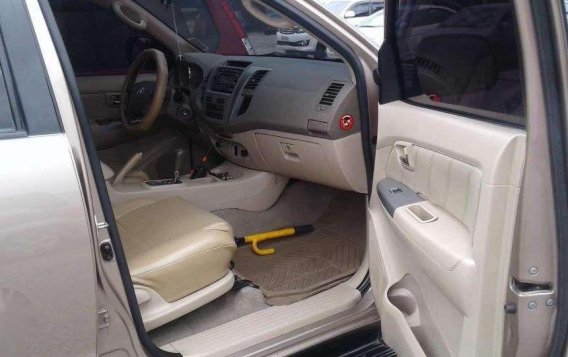 Toyota Fortuner G 2007 Matic for sale-2