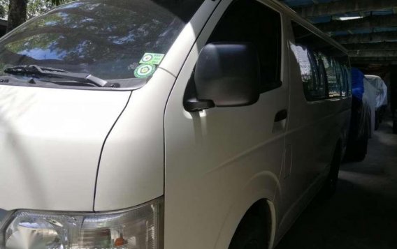 2015 Toyota Hiace Commuter 2.5 MT for sale-2