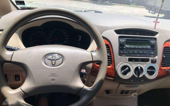 Toyota Innova G manual 2007 model for sale-8