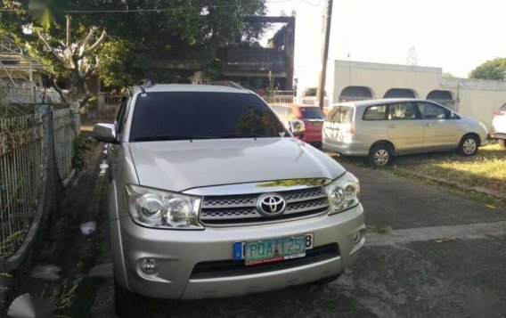 2011 Toyota Fortuner for sale-3