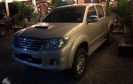 4x4 Toyota Hilux 2013 for sale