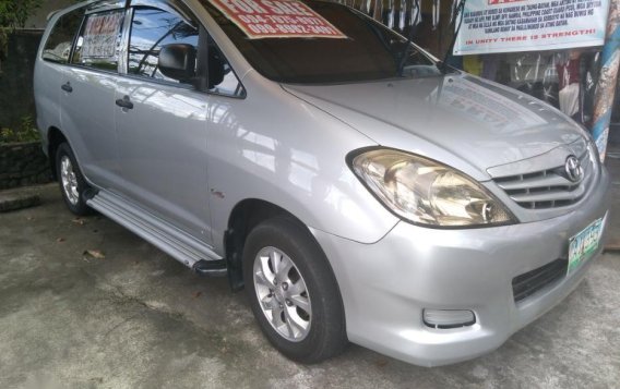 Toyota Innova 2011 for sale-5