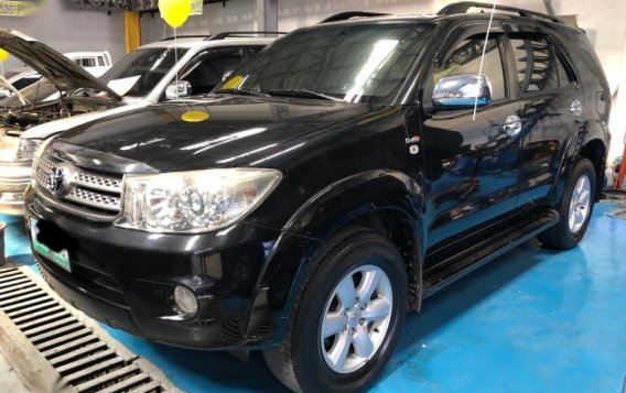 Toyota Fortuner G 2010 for sale-1