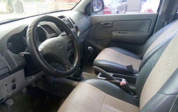 2005 Toyota Hilux for sale-8