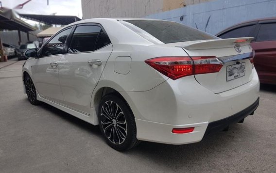 2014 Toyota Corolla Altis 2.0 V AT for sale-2