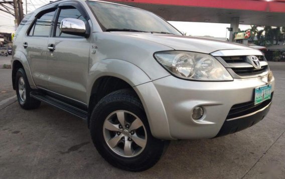 Toyota Fortuner G 2005 for sale-3