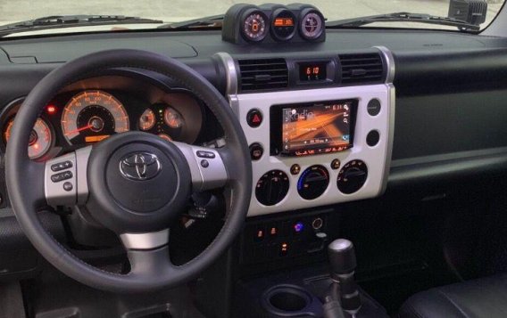 Toyota FJ Cruiser 2015 for sale-7