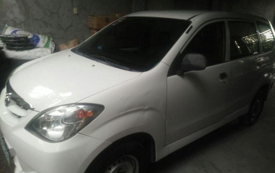 Toyota Avanza J 2010 for sale-4