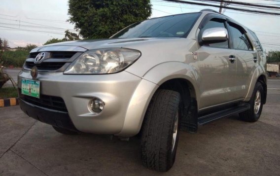 Toyota Fortuner G 2005 for sale-1