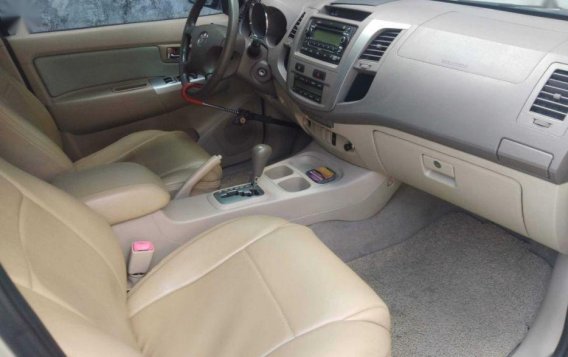 Toyota Fortuner G 2005 for sale-8