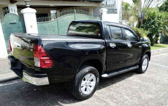 2015 Toyota Hilux for sale-3