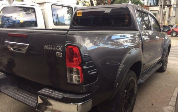 Toyota Hilux 4x4 2016 for sale-4