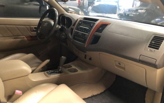 Toyota Fortuner G 2010 for sale-4