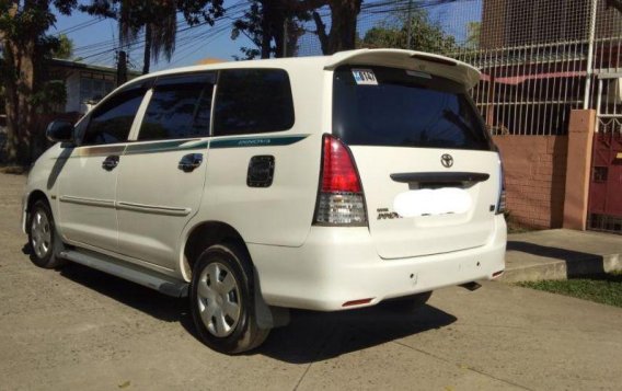 Toyota Innova 2012 for sale-3