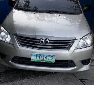 Toyota Innova E 2012 for sale 