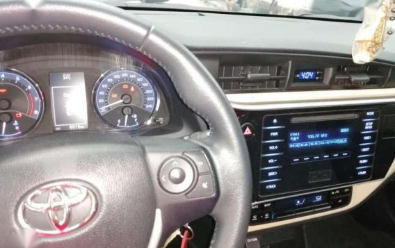 2017 Toyota Corolla Altis 1.6 G for sale-10