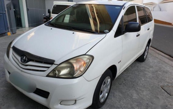 Toyota Innova J 2010 for sale