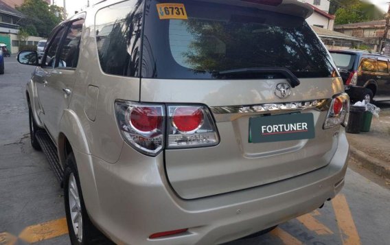 2013 Toyota Fortuner for sale-3