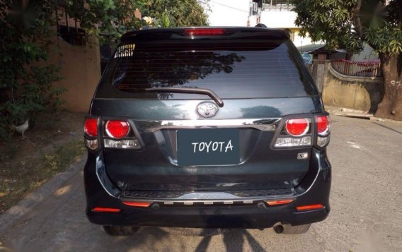 Toyota Fortuner V 4x2 2015 for sale-4